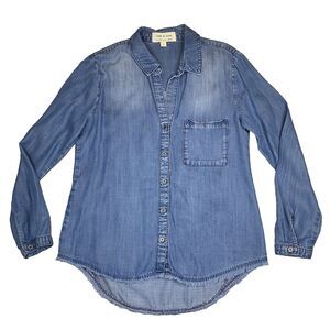Cloth & Stone Women's Button Down Blue Tencel Hi Low Frayed Edges Shirt size S